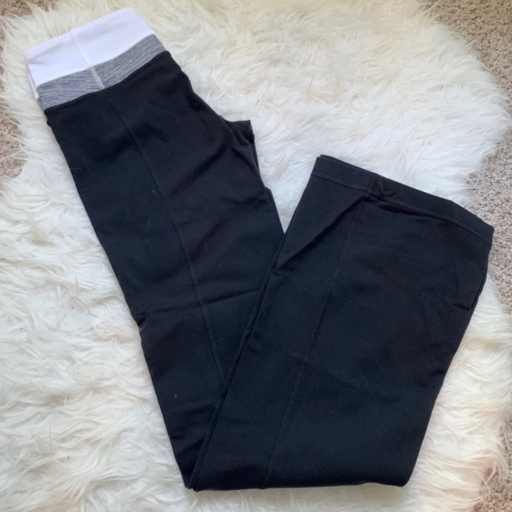 Lululemon Flare Bootcut Leggings Size 2